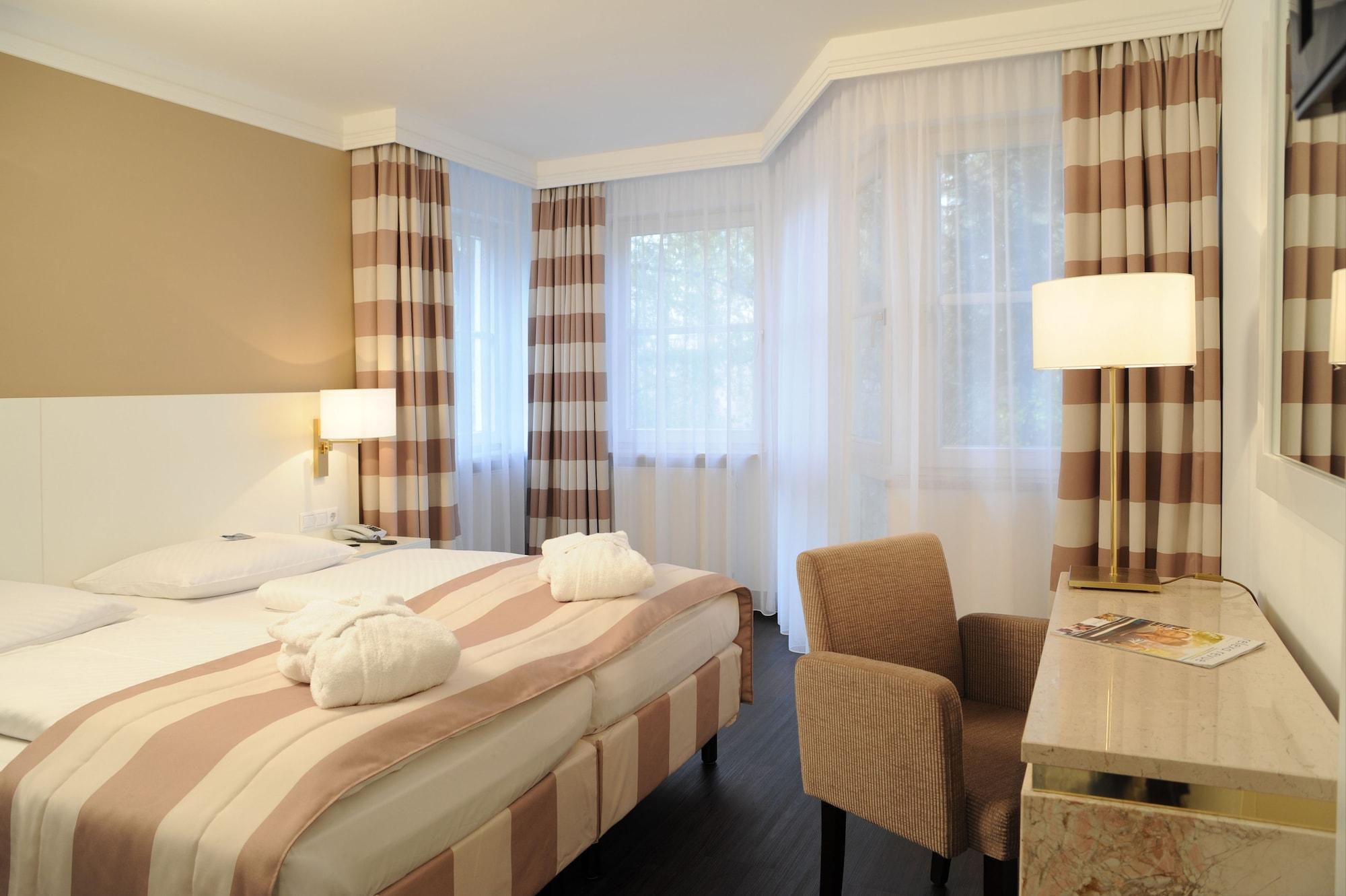 Relexa Waldhotel Schatten 4*