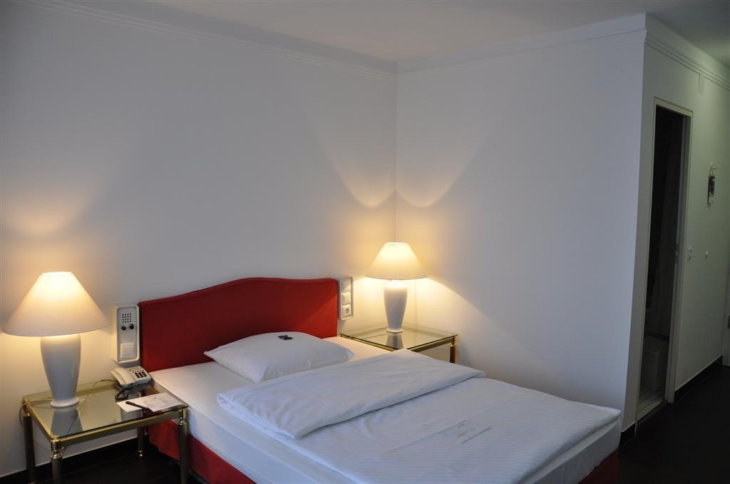 Relexa Waldhotel Schatten 4* Stuttgart